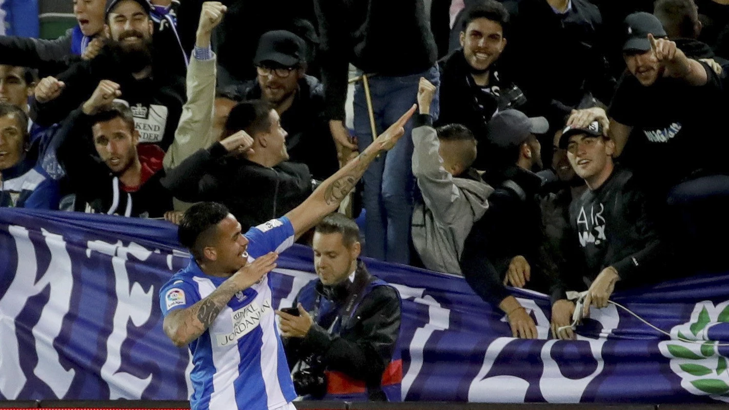 Luciano Rocha celebra el primer gol de su equipo ante Las Palmas