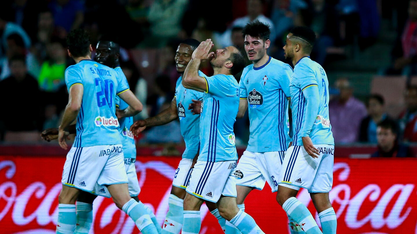 Los jugadores del Celta celebrando un gol