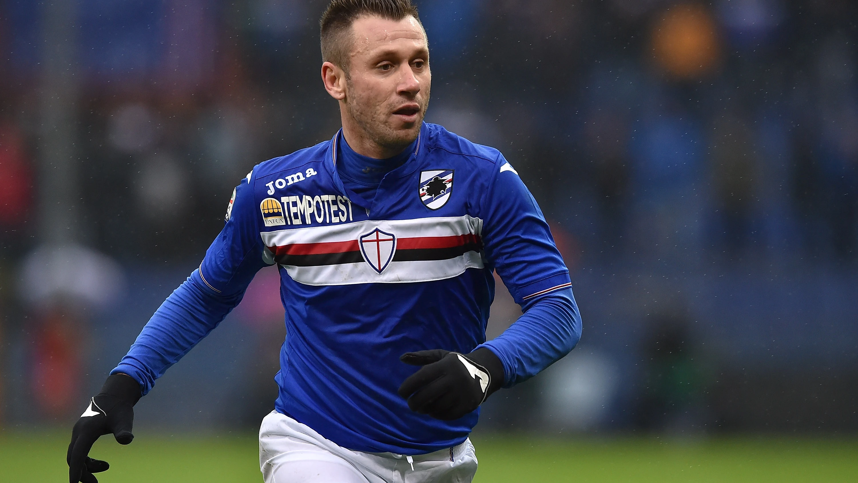 Antonio Cassano en un partido con la Sampdoria