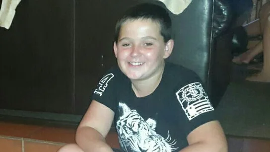 Muere tras ser atacado por un león Muere tras ser atacado por un león