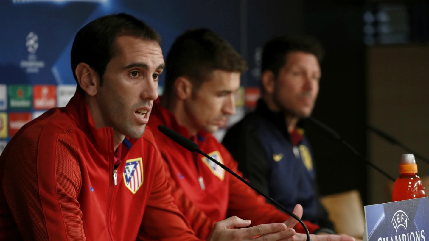 Diego Godín, en rueda de prensa Diego Godín, en rueda de prensa