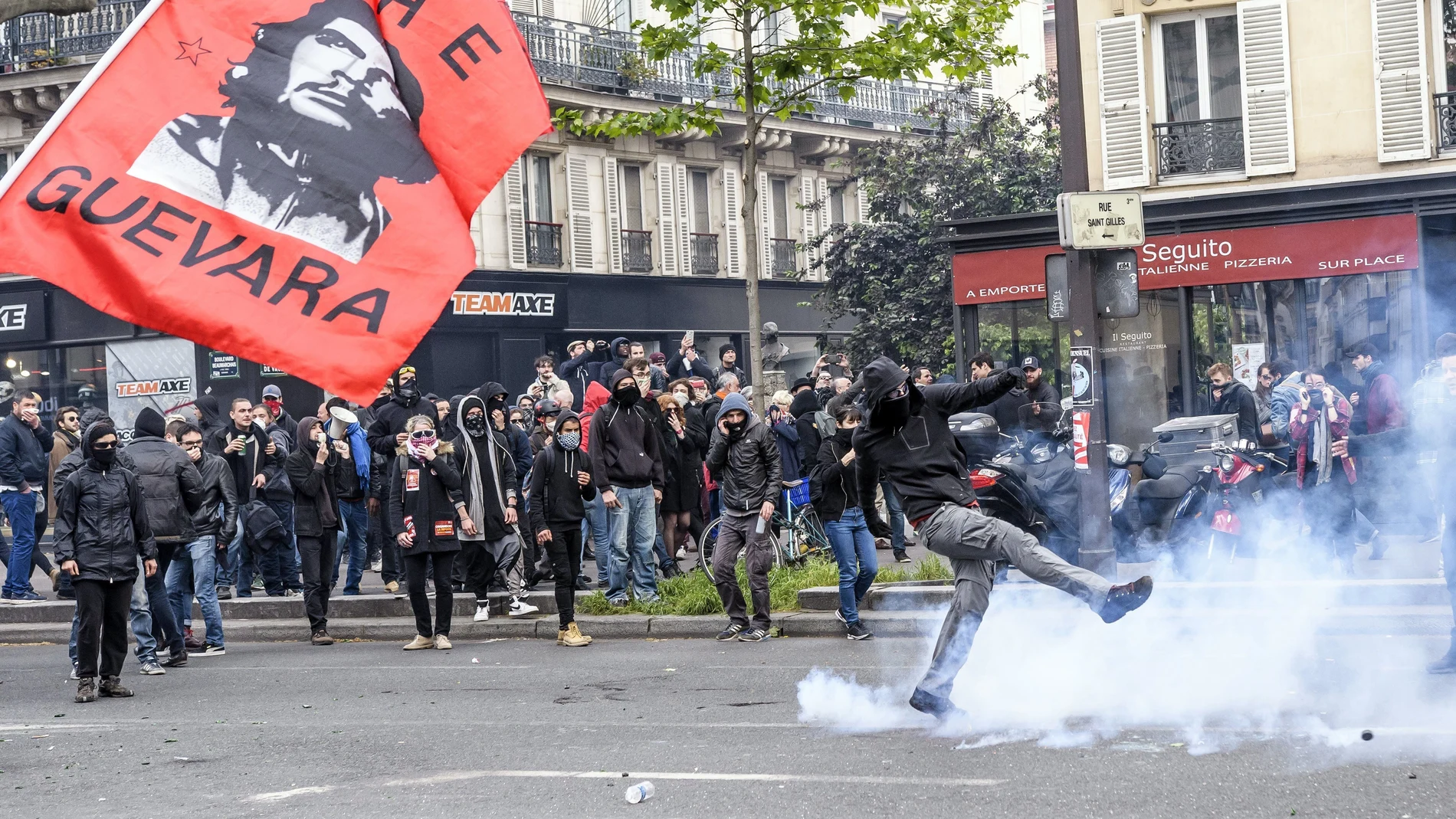 Manifestaciones contra la policía en Francia