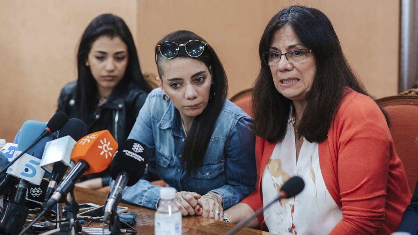 Shaza, Jimena y la madre d eJimena