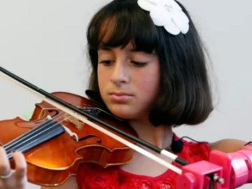 Isabella Nicola Isabella Nicola