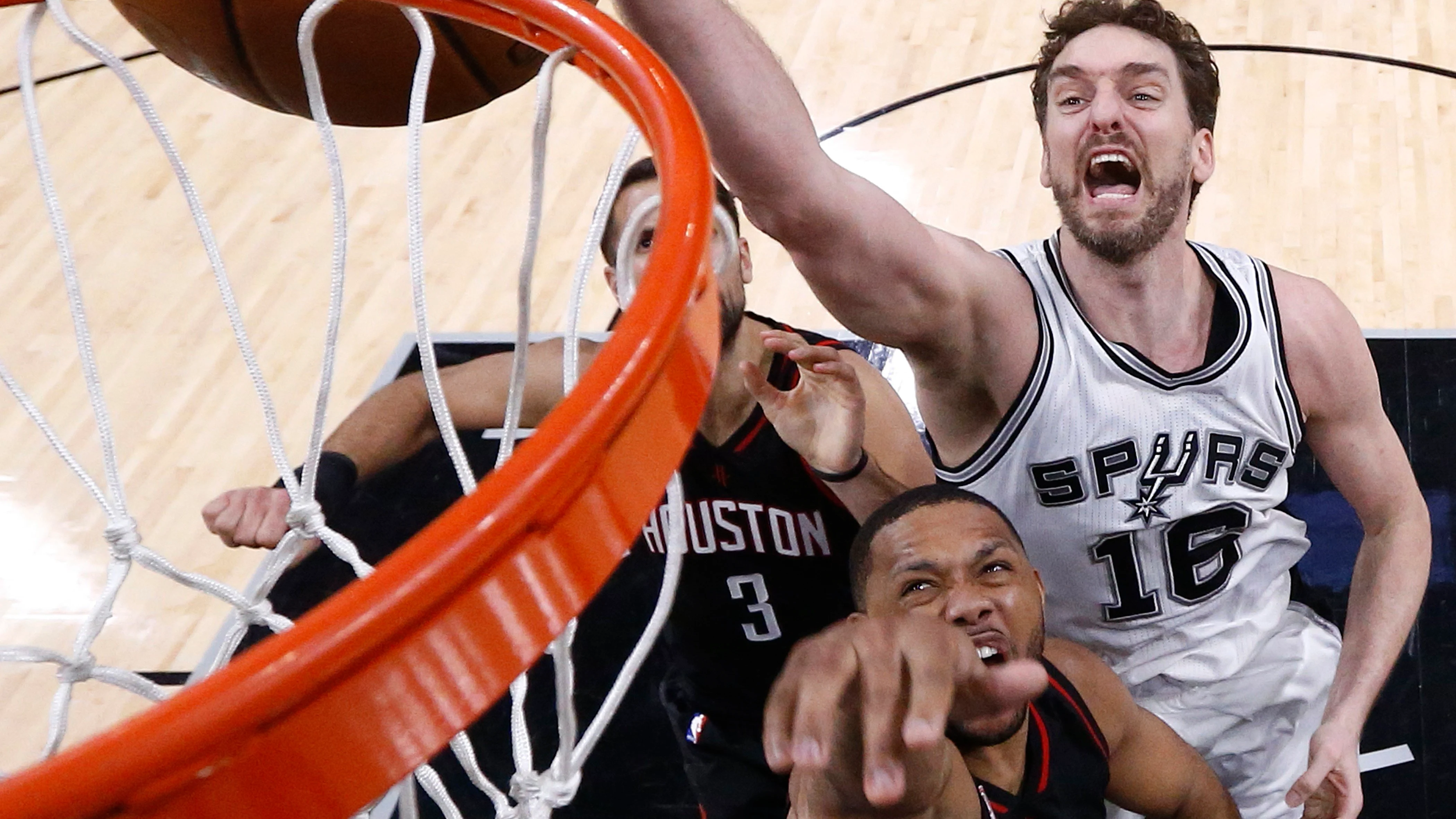 Pau Gasol, ante los Houston Rockets Pau Gasol, ante los Houston Rockets