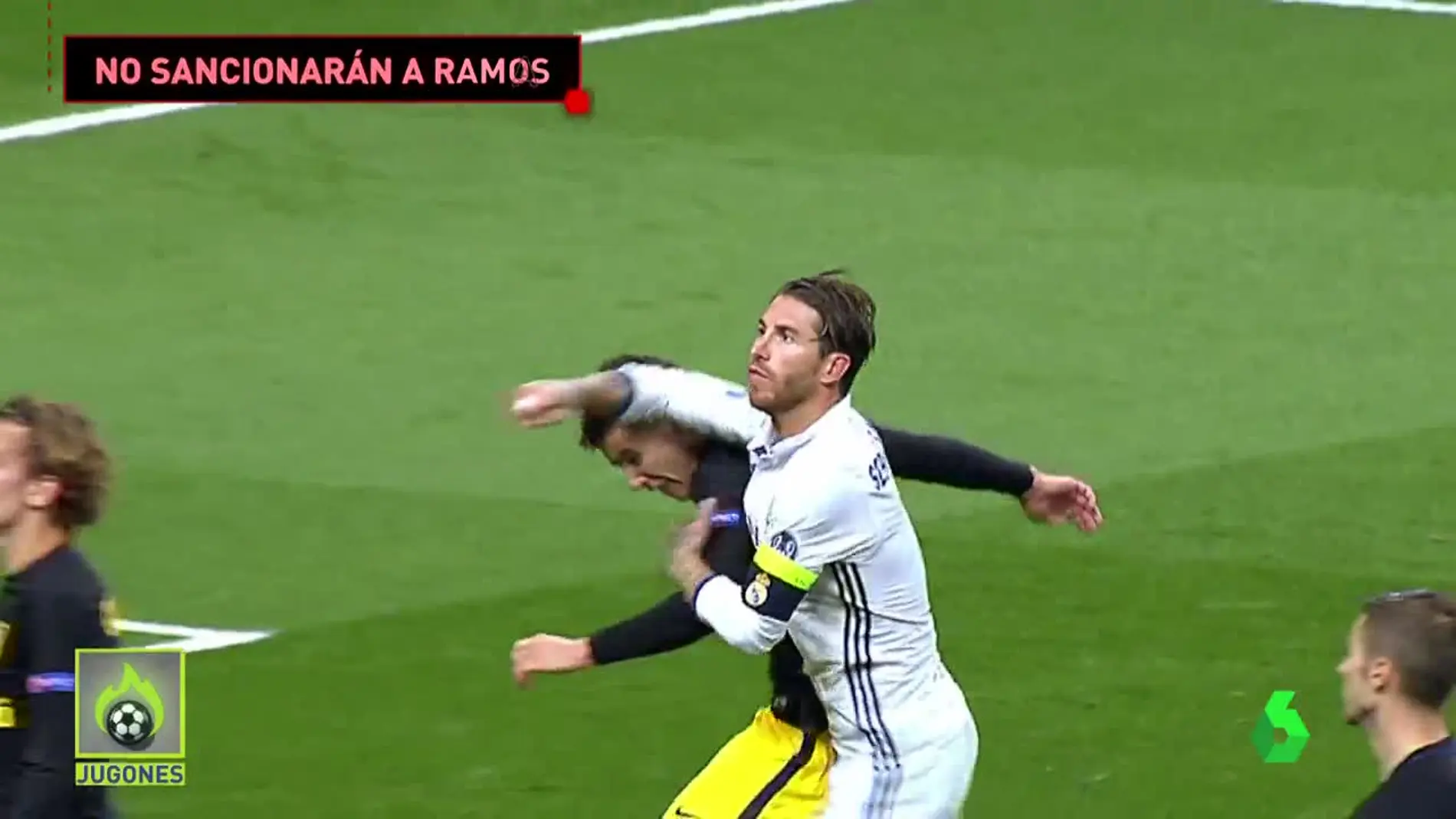 Ramos agrede a Lucas en el partido de ida en el Bernabéu