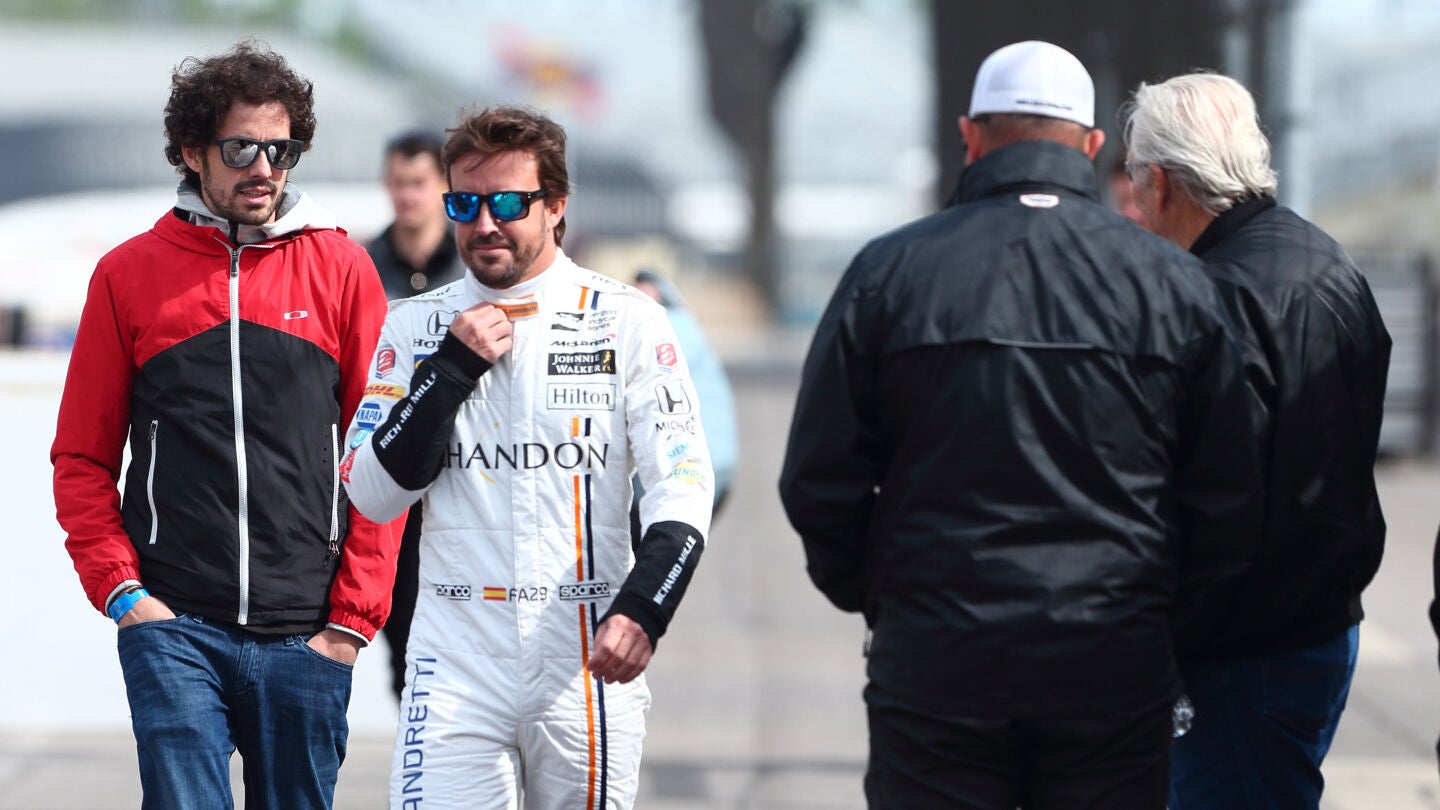Fernando Alonso, en el trazado de Indian&aacute;polis