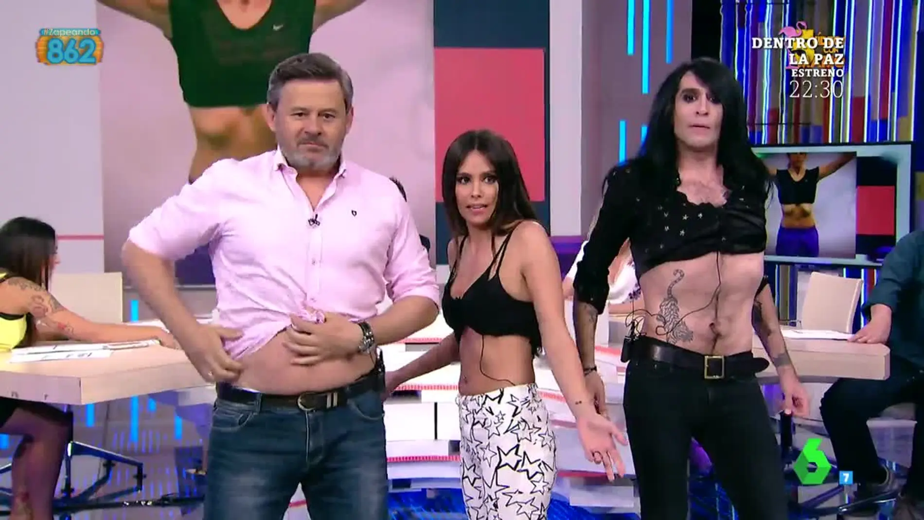 Cristina Pedroche hace hipopresivos con Miki Nadal y Mario Vaquerizo
