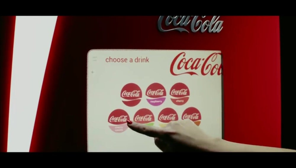 Coca Cola De Naranja Uva O Frambuesa Llega A Espana La Primera Maquina Que Permite Crear El Sabor Del Refresco