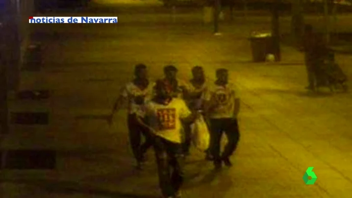 Imagen de 'La Manada' la noche de la violación en San Fermín