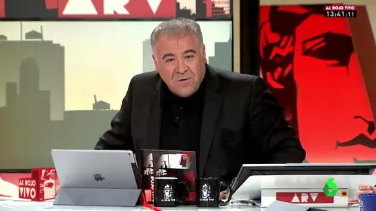 Antonio García Ferreras en el plató de ARV Antonio García Ferreras en el plató de ARV