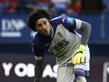 Ochoa, en un partido con el Granada Ochoa, en un partido con el Granada