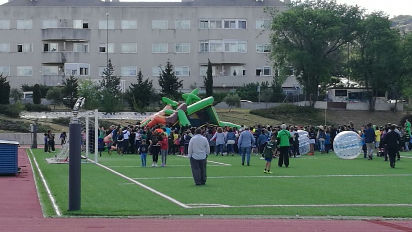 Imagen del castillo hinchable tras el incidente en Collado Villalba