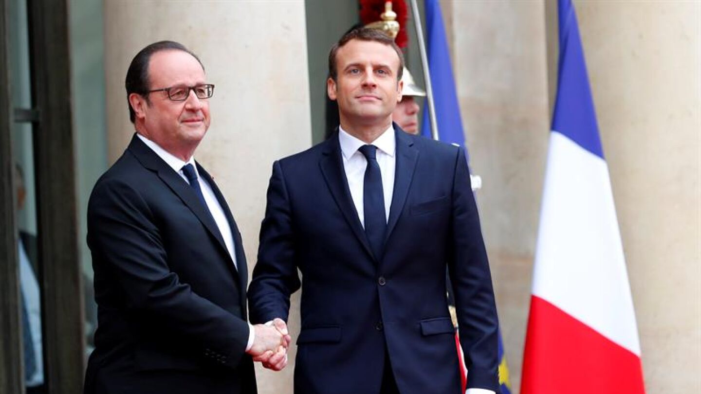 Macron y Hollande en El Eliseo
