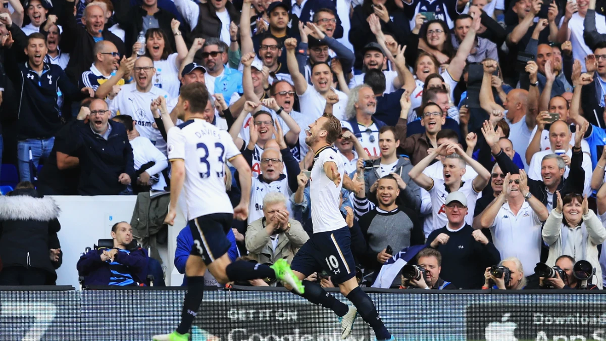 Kane celebra un gol 