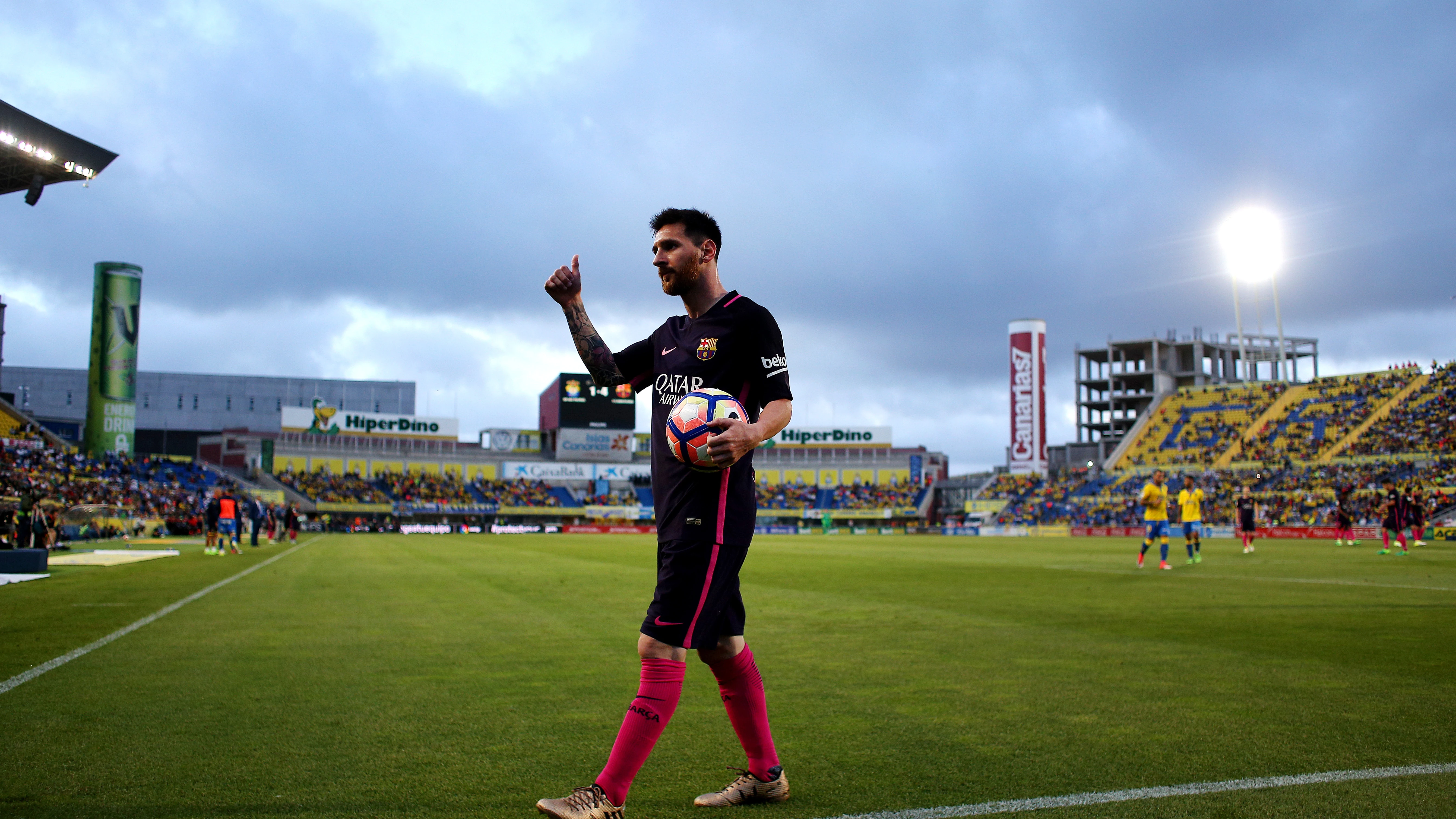 Leo Messi, en el Estadio de Gran Canaria Leo Messi, en el Estadio de Gran Canaria
