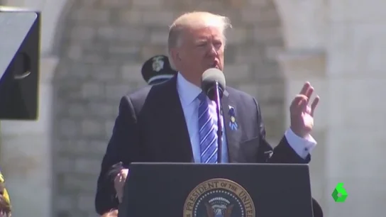 Frame 2.33172 de: TRUMP Frame 2.33172 de: TRUMP