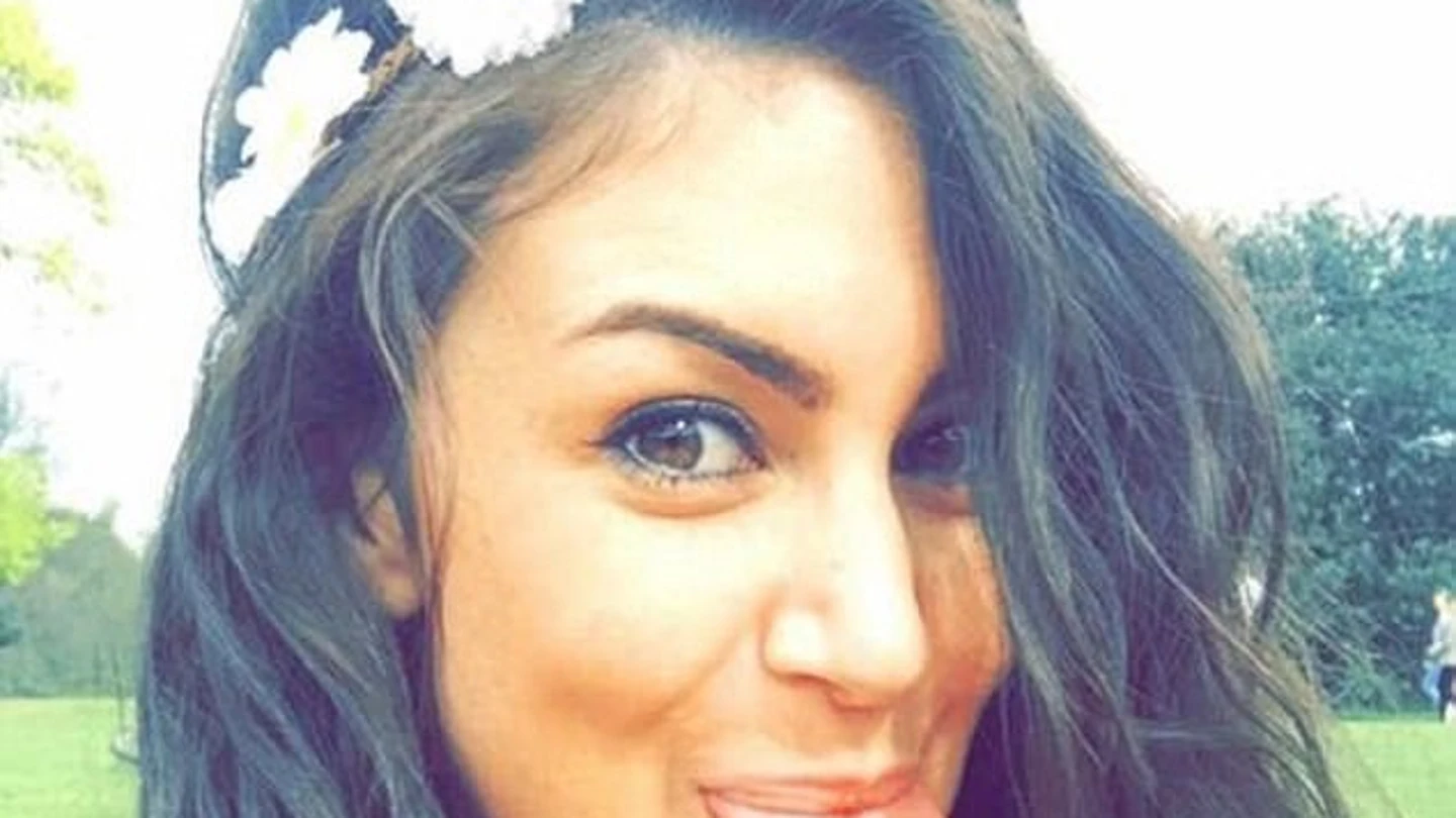 Abigail 'Abi' Brown, la británica que se suicidó accidentalmente Abigail 'Abi' Brown, la británica que se suicidó accidentalmente