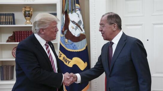 Donald Trump y Segu&eacute;i Lavrov, en su encuentro en la Casa Blanca