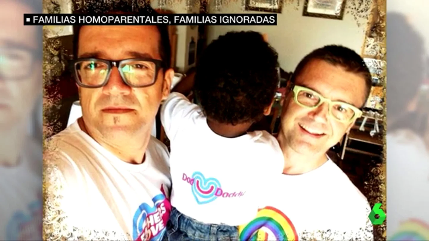 Frame 4.923425 de: familias Frame 4.923425 de: familias