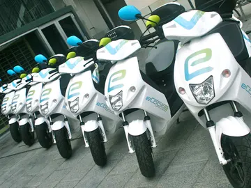 Motos de eCooltra en Madrid Motos de eCooltra en Madrid