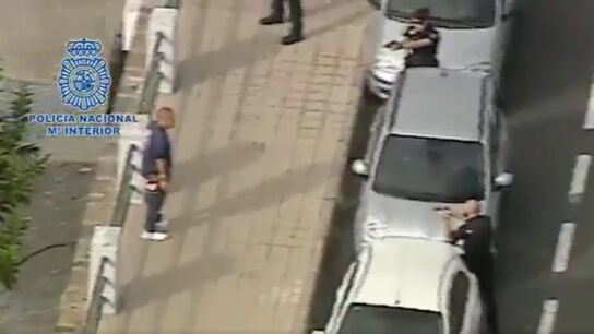 La Polic&iacute;a reduce a un hombre en Las Palmas