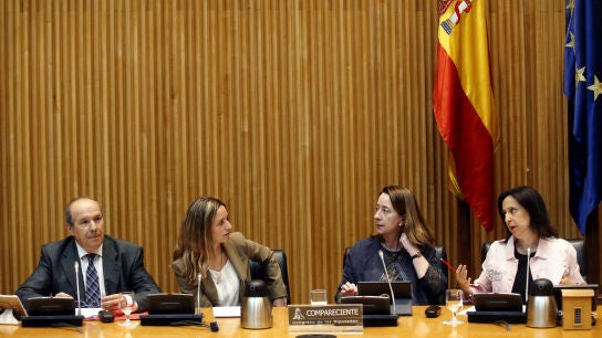 Los representantes fiscales antes de comparecer ante la Comisi&oacute;n de Justicia del Congreso de los Diputados