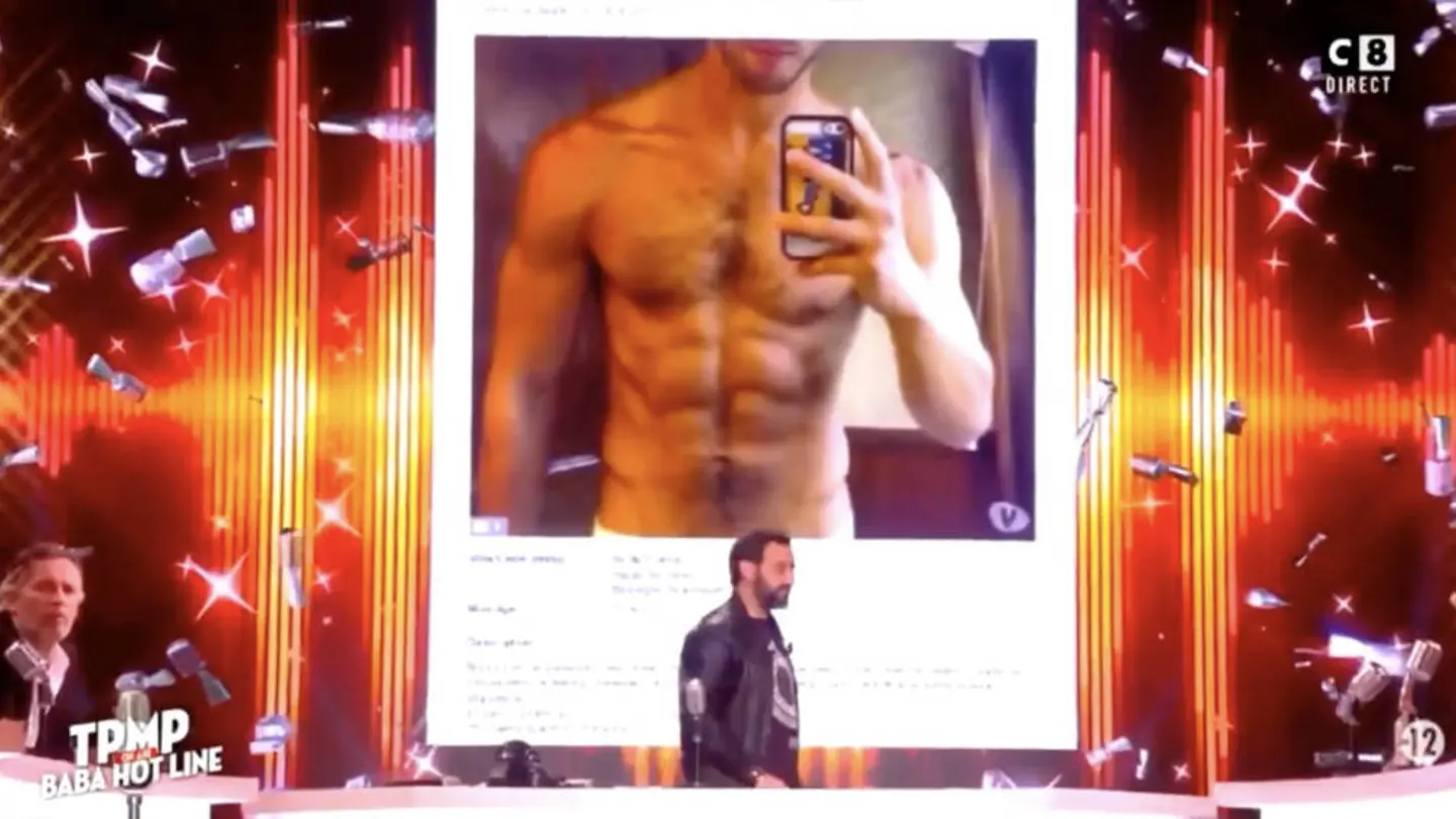 Imagen del programa de Cyril Hanouna en el que se mofa de jóvenes homosexuales Imagen del programa de Cyril Hanouna en el que se mofa de jóvenes homosexuales