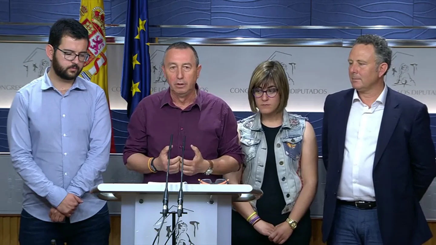 Frame 7.672537 de: Compromìs pide a Podemos que retire su moción hasta que el PSOE tenga dirección Frame 7.672537 de: Compromìs pide a Podemos que retire su moción hasta que el PSOE tenga dirección