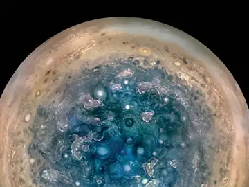 Los polos de Júpiter Los polos de Júpiter