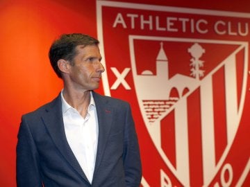 'Cuco' Ziganda, presentado con el Athletic 'Cuco' Ziganda, presentado con el Athletic