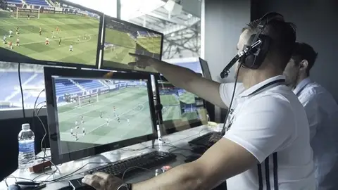 Asistentes del VAR Asistentes del VAR