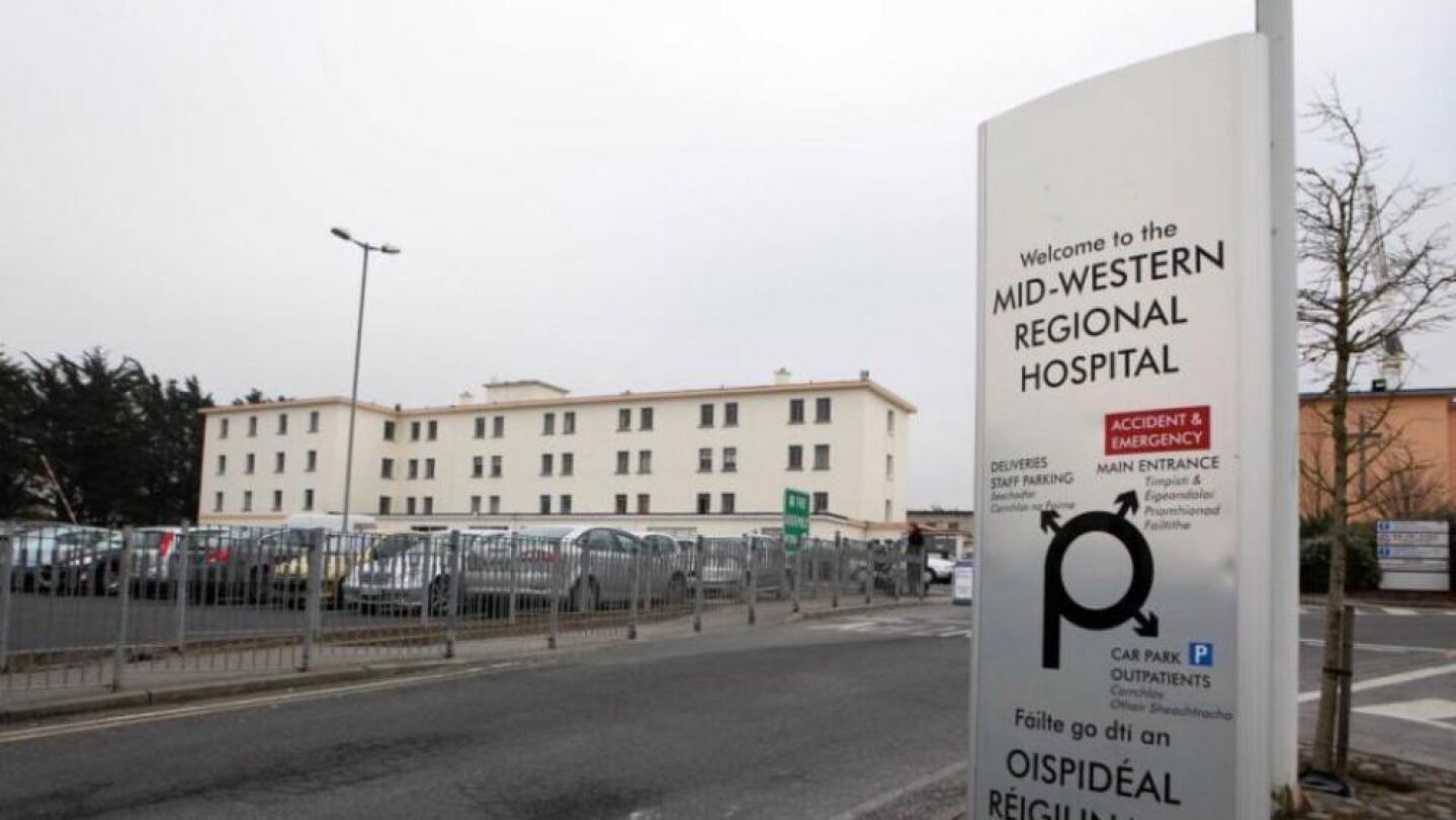 Hospital Universitario Limerick, donde fue llevado el beb&eacute;