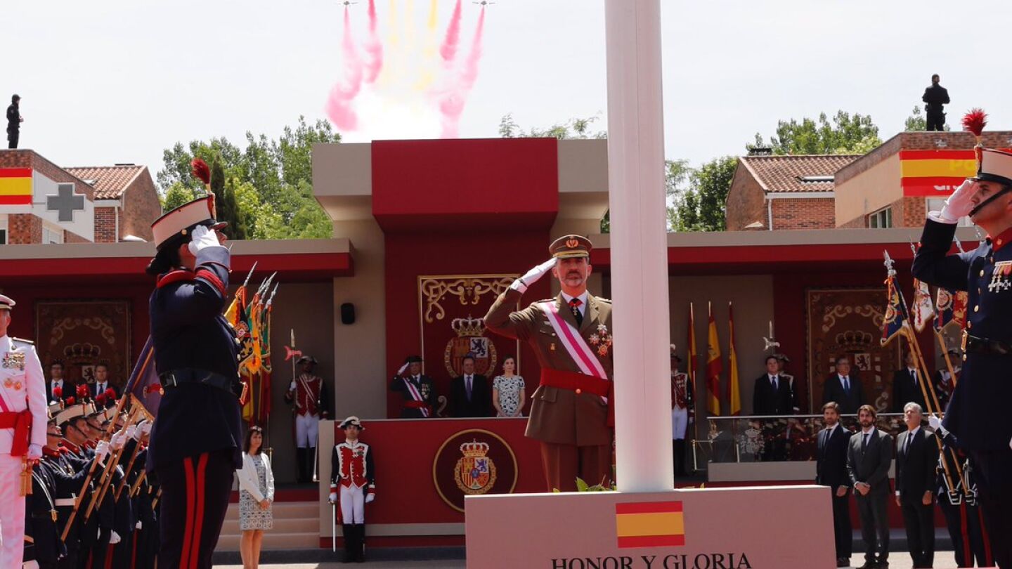 El Rey Felipe VI durante los actos por el D&iacute;a de las Fuerzas Armadas