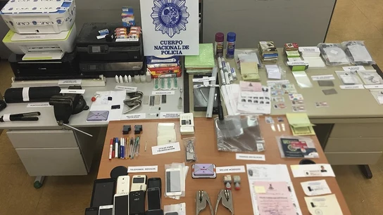 Doce detenidos por una estafa con falsos anuncios de alquiler en Internet Doce detenidos por una estafa con falsos anuncios de alquiler en Internet