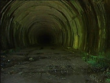 Túnel de la Engaña, Cantabria Túnel de la Engaña, Cantabria