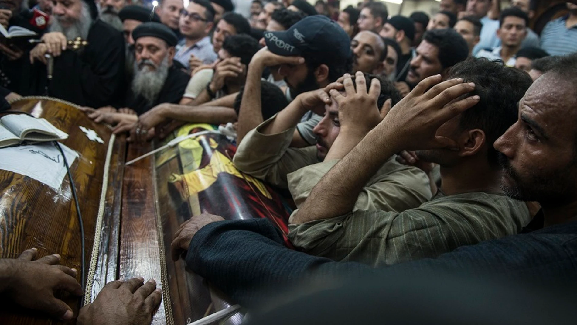 El Estado Islámico asume la autoría del ataque contra los cristianos coptos en Egipto