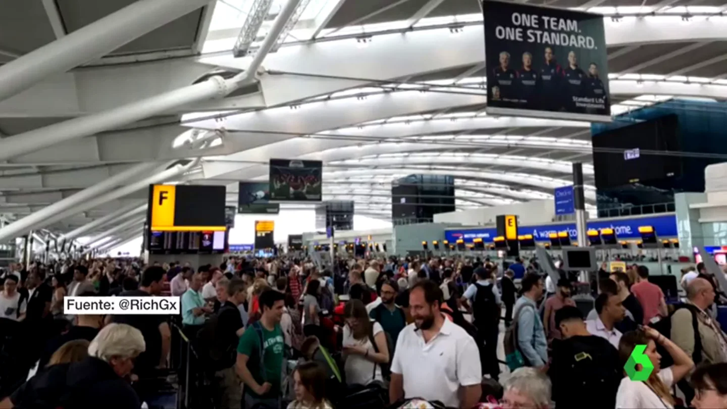 Una caída del sistema informático de British Airways provoca retrasos a nivel mundial Una caída del sistema informático de British Airways provoca retrasos a nivel mundial