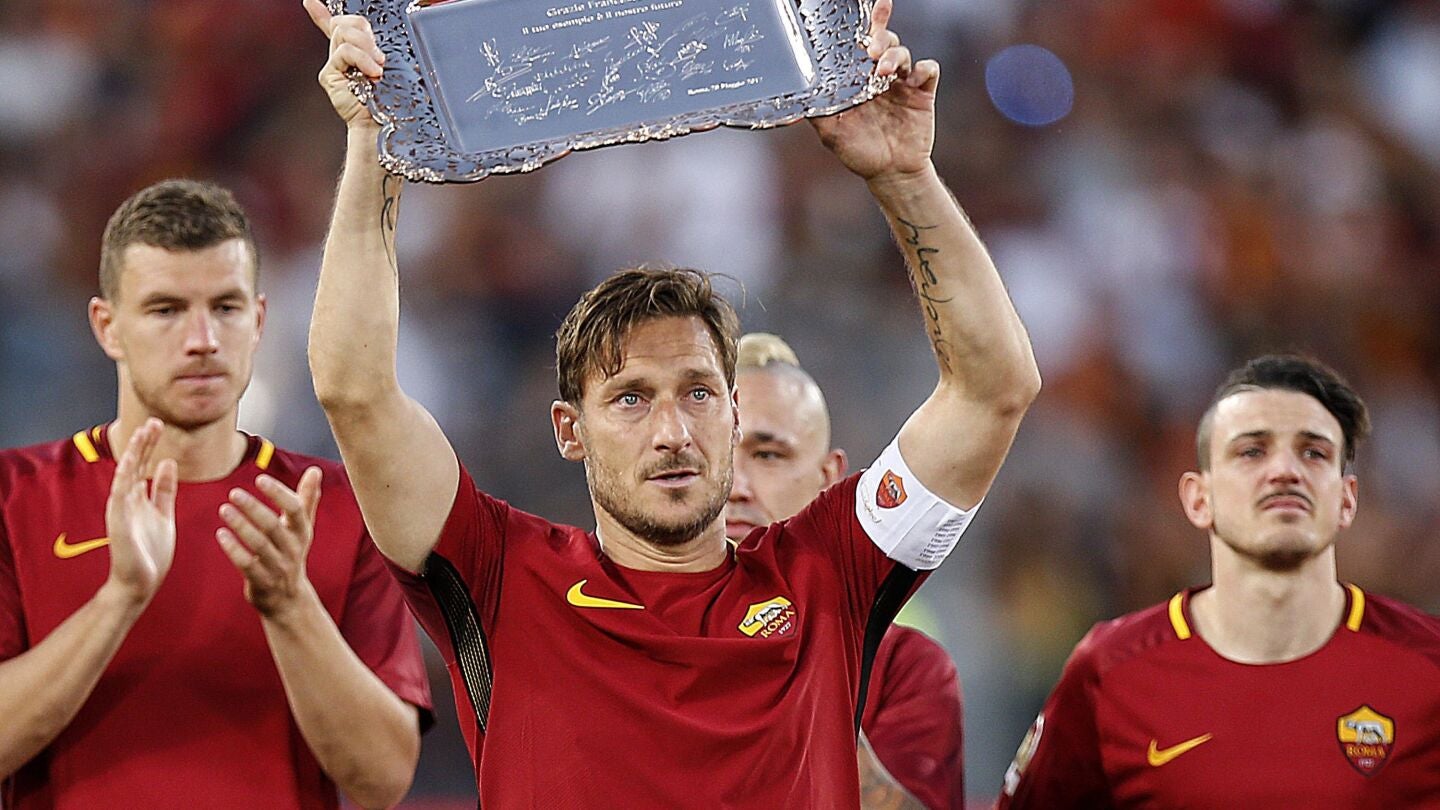 Totti, en su despedida en el Ol&iacute;mpico de Roma