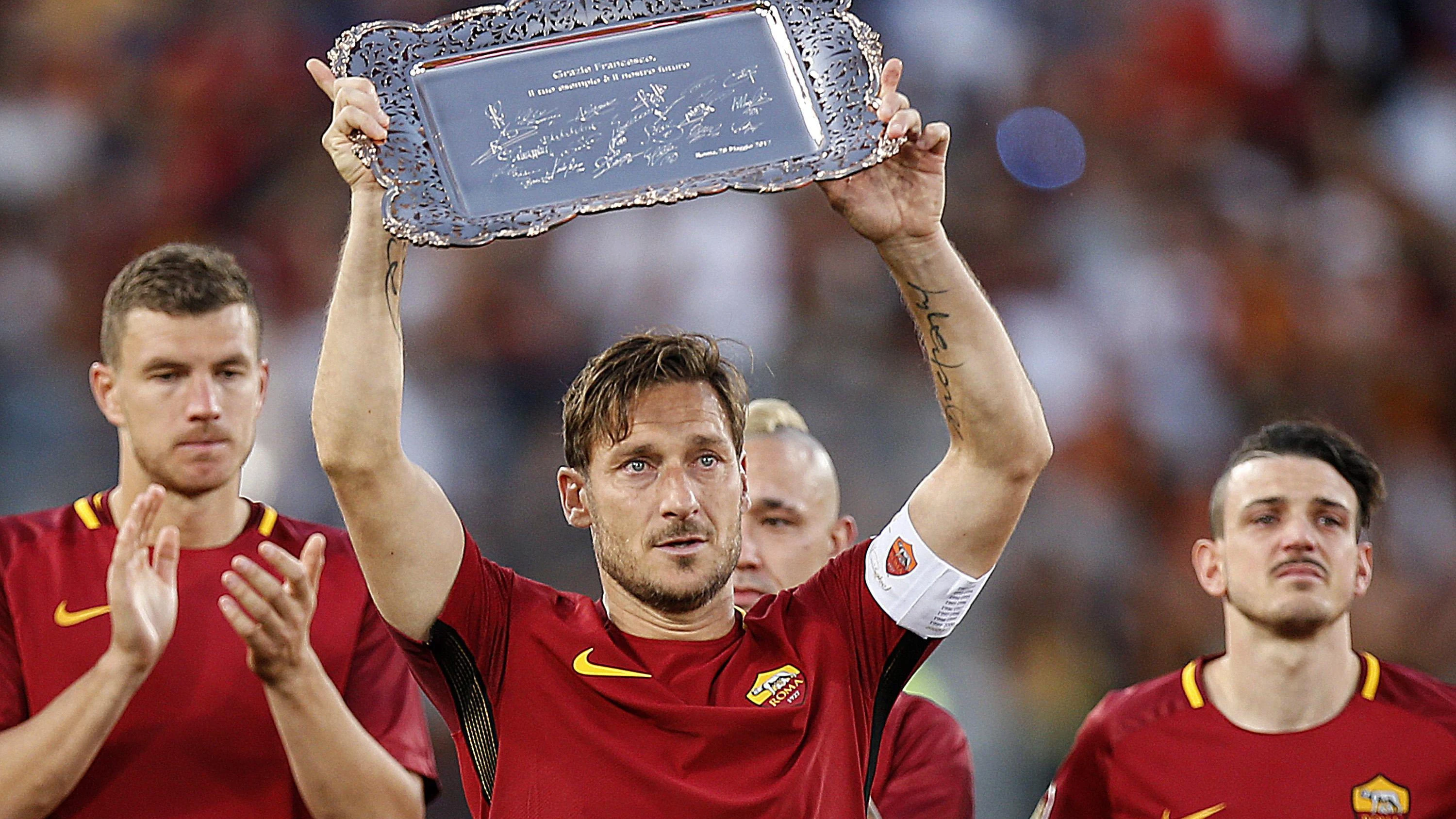 Totti, en su despedida en el Olímpico de Roma