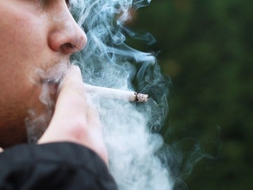 'No dejes que el tabaco entre en tu vida', el mensaje que los adolescentes lanzan a la sociedad 'No dejes que el tabaco entre en tu vida', el mensaje que los adolescentes lanzan a la sociedad