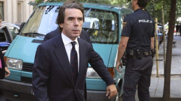 Aznar, momentos antes de inaugurar la Semana Atlántica