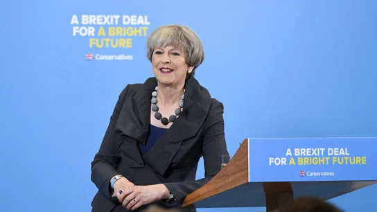 Conservadores y laboristas británicos están casi empatados en nuevo sondeo Conservadores y laboristas británicos están casi empatados en nuevo sondeo