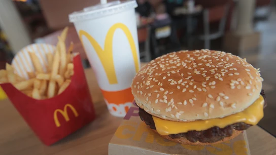 Un menú de McDonald's Un menú de McDonald's