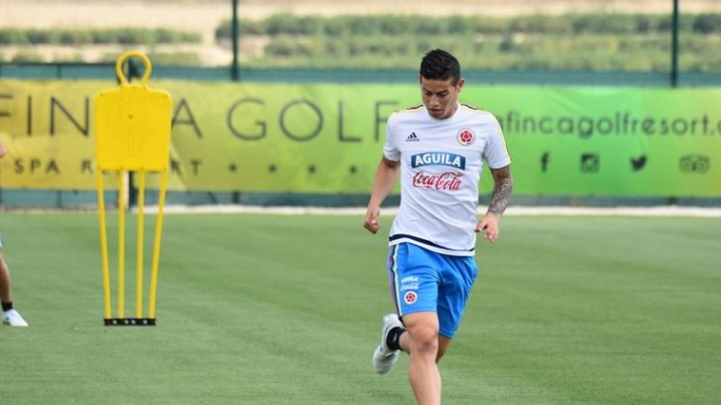 James Rodr&iacute;guez, en el entrenamiento de la selecci&oacute;n colombiana