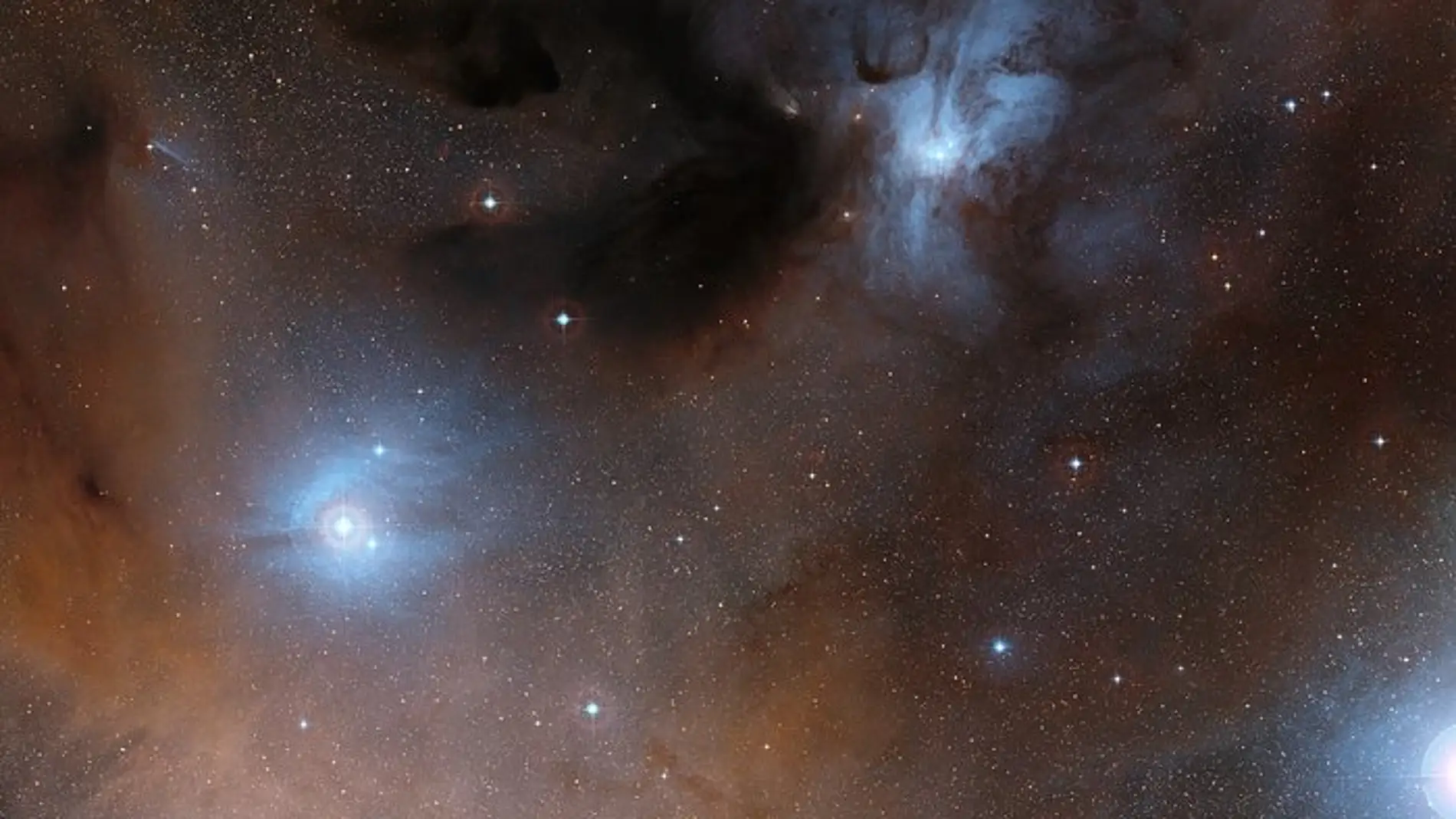 Hallan ingredientes para la vida en estrellas jóvenes del sistema IRAS 16293-2422