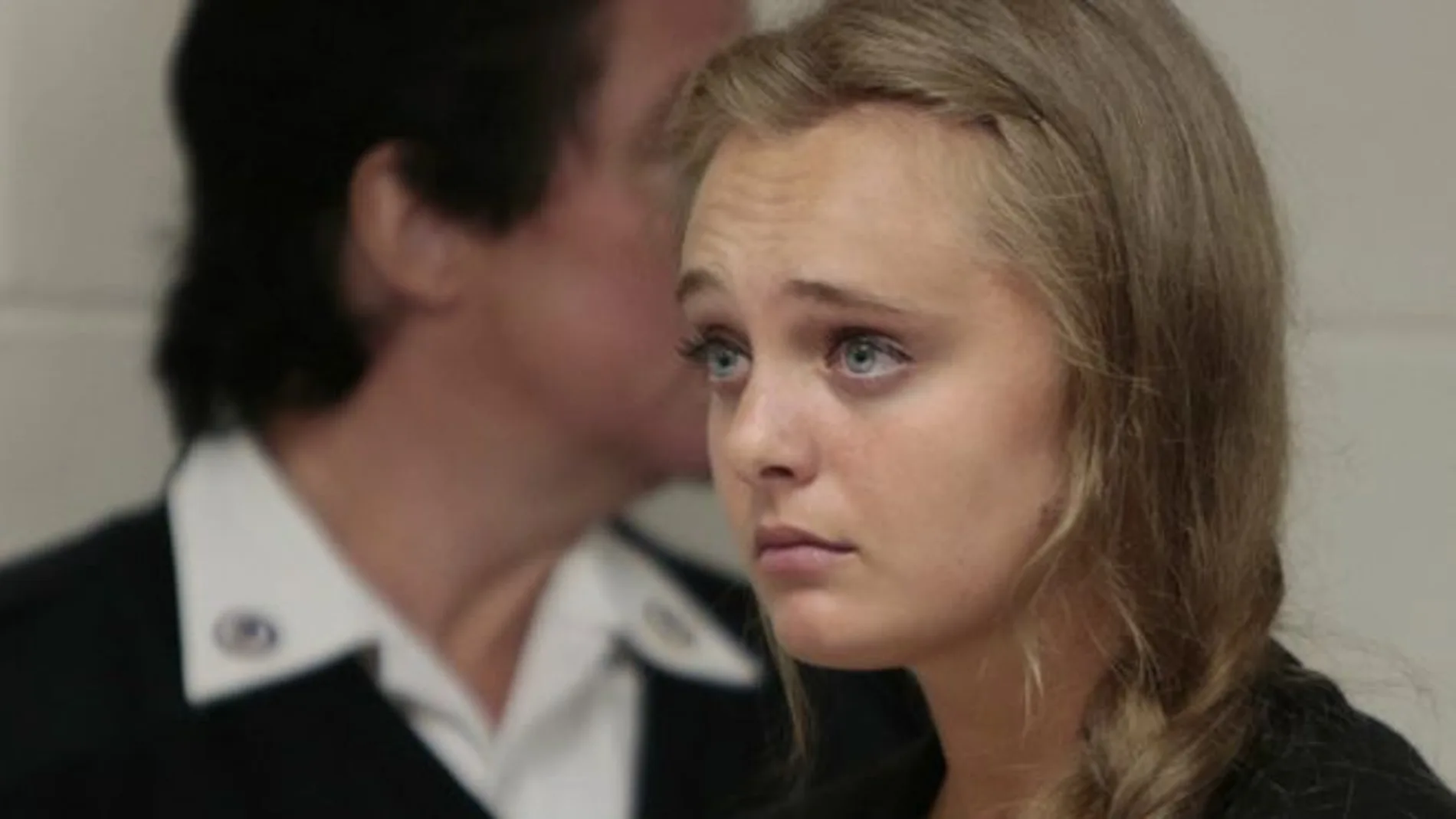 Michelle Carter, de 20 años, está siendo juzgada por instar a su novio Conrad Roy, de 18 años, a suicidarse
