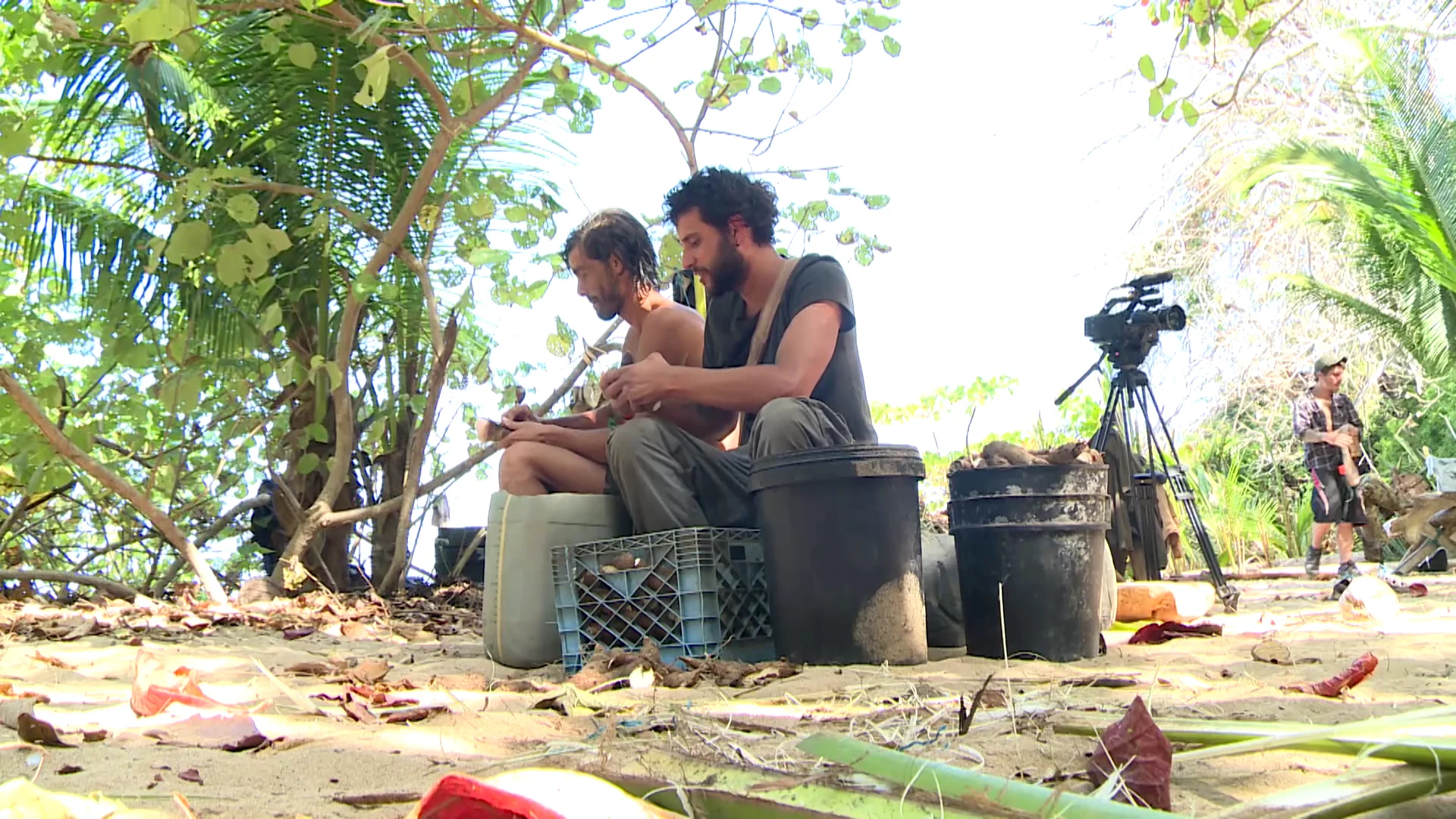 Santiago y Fernando en La Isla