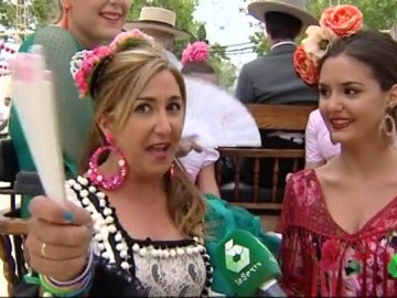 Devoción en la procesión VS fiesta en la feria, las dos caras del Corpus de Granada que dividen a sus fieles Devoción en la procesión VS fiesta en la feria, las dos caras del Corpus de Granada que dividen a sus fieles