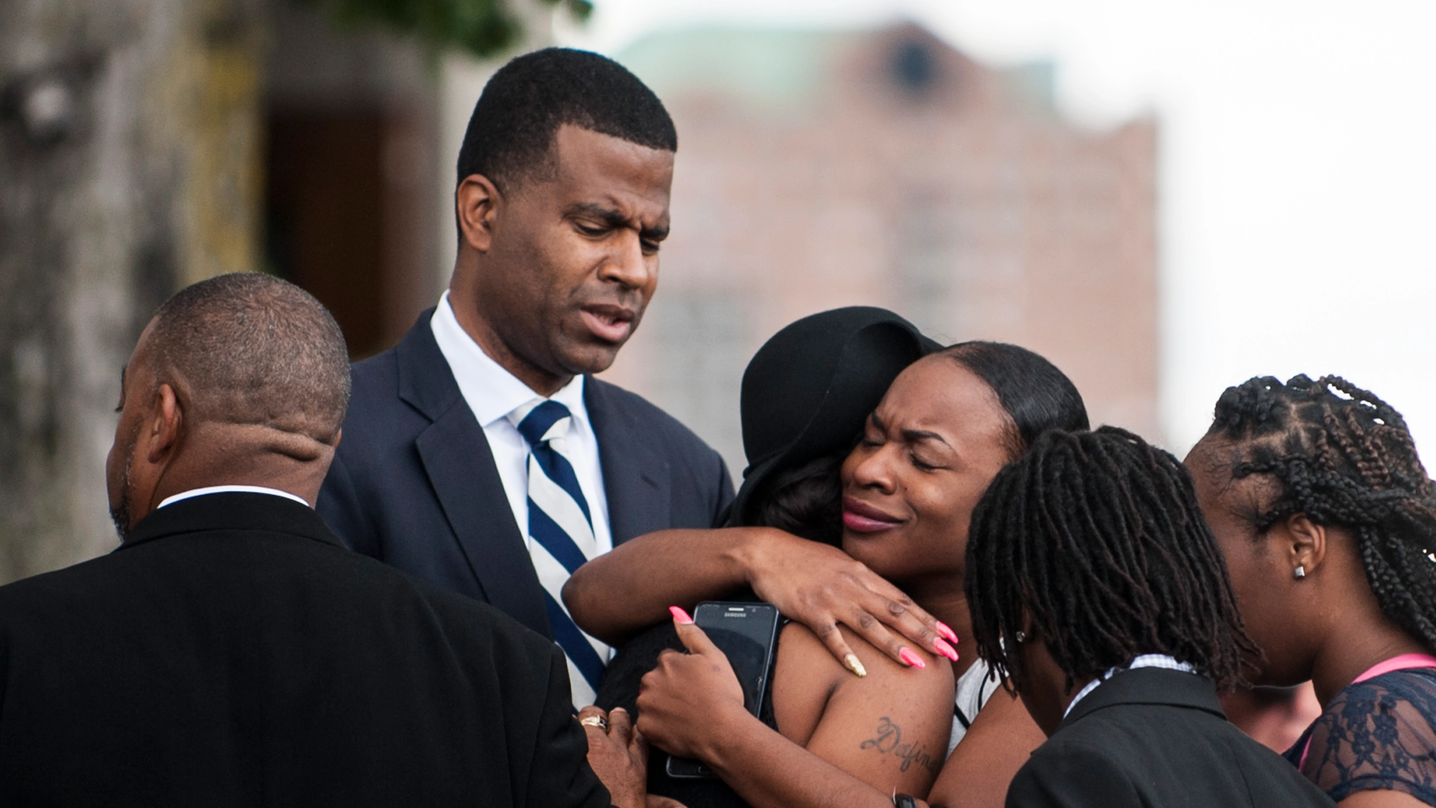 Familiares de Philando Castile en su funeral